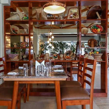 The Golf Retreat, Shillong Hotel Bagian luar foto