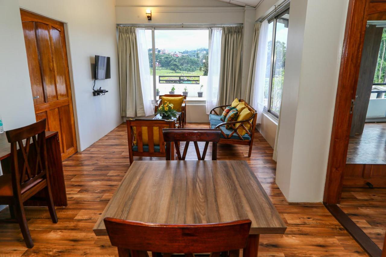 The Golf Retreat, Shillong Hotel Bagian luar foto