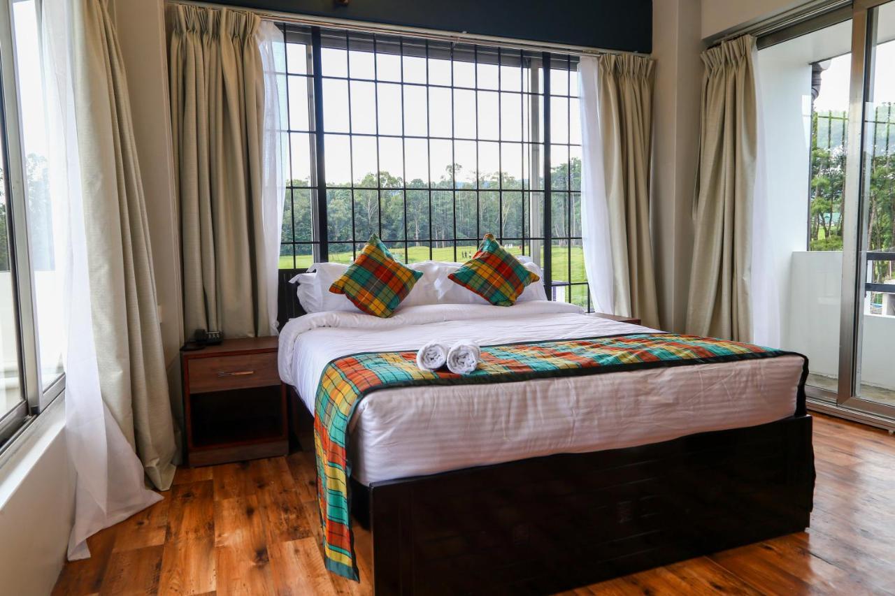 The Golf Retreat, Shillong Hotel Bagian luar foto