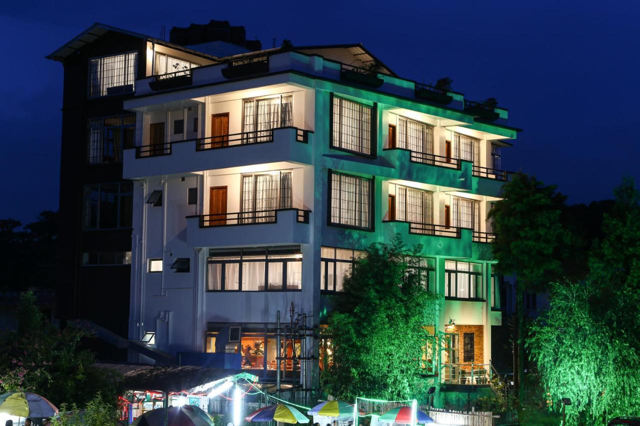 The Golf Retreat, Shillong Hotel Bagian luar foto